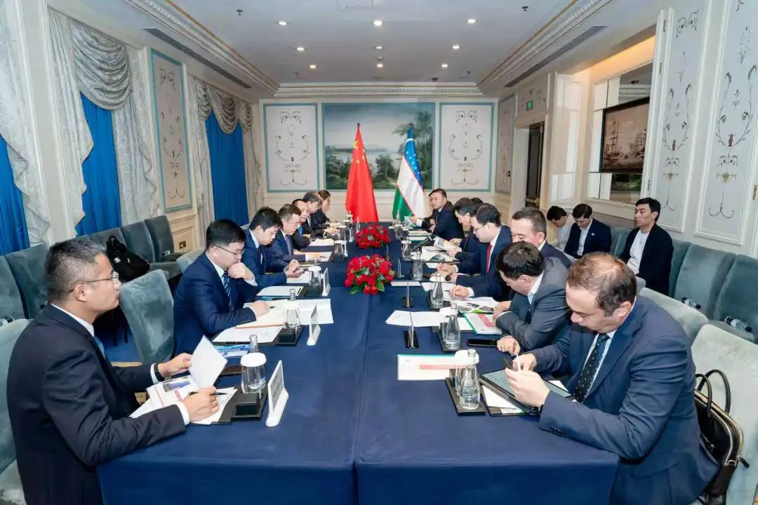 Meng Qinglin Meets with Jamshid Khodjaev, Deputy Prime Minister of the Republic of Uzbekistan
